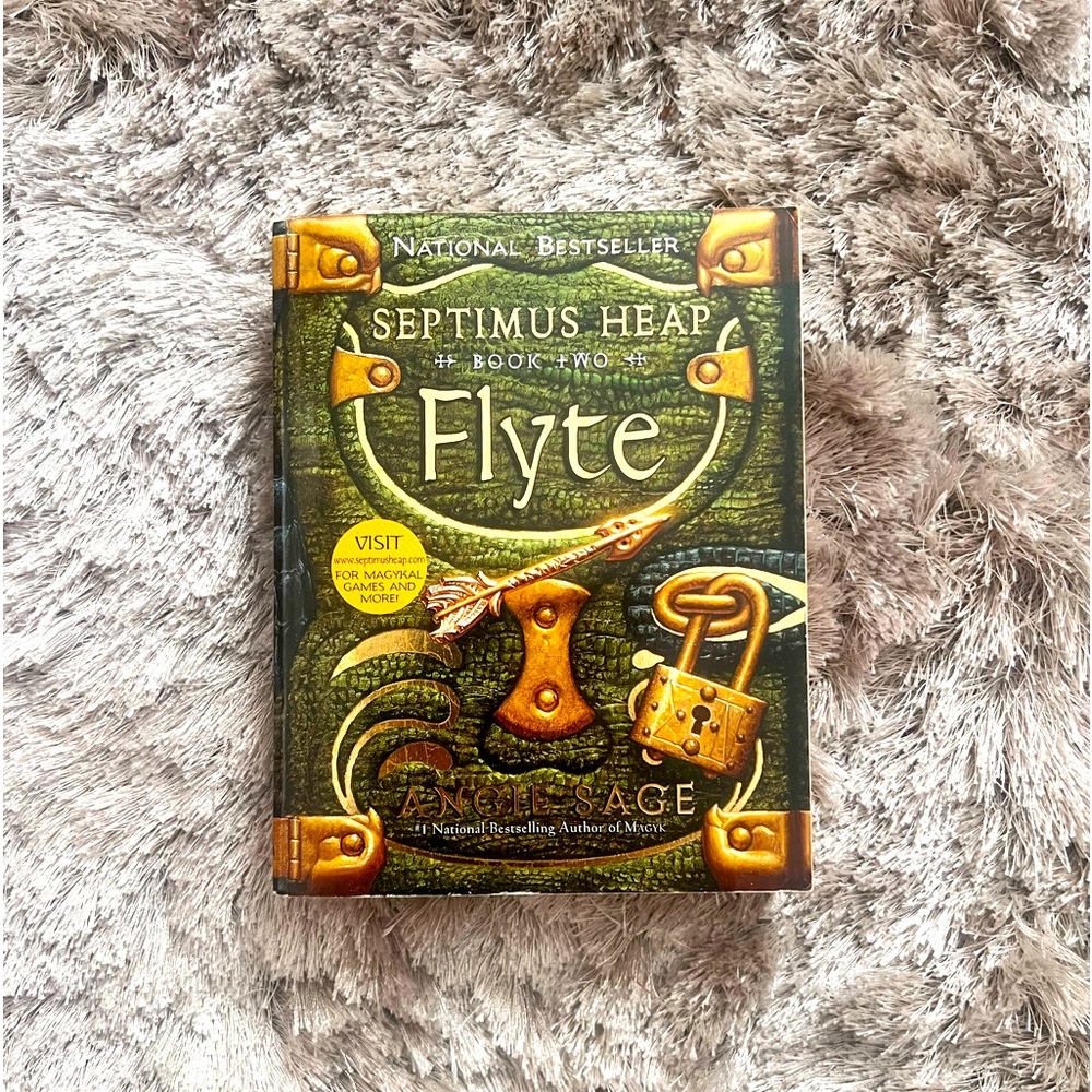 Septimus Heap Series - Book 2 - Flyte by Angie Sage